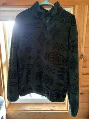 Women’s Olive Green Half-Zip Patterned Sherpa Pullover Sweater